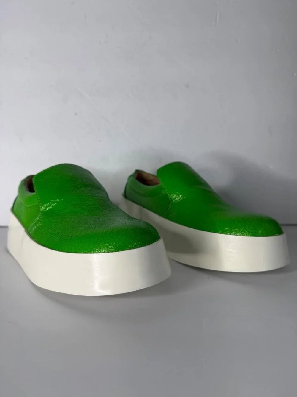 JW Anderson Leather Crackle Florescent Slip on Platform Shoes Green Calf EU 36